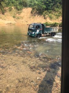 nha-xe-mong-van-thuong-nam-giang-quang-nam-04